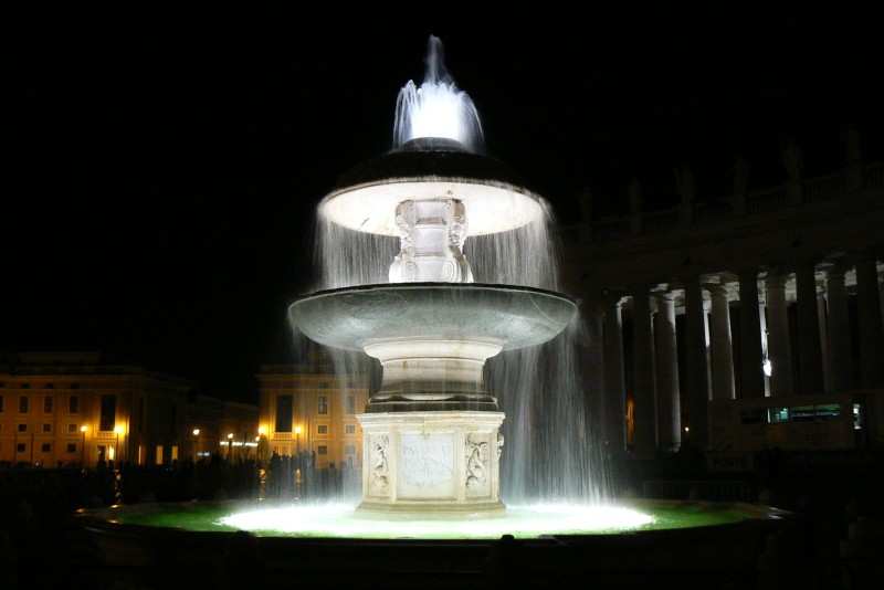 37 Piazza San Pietro